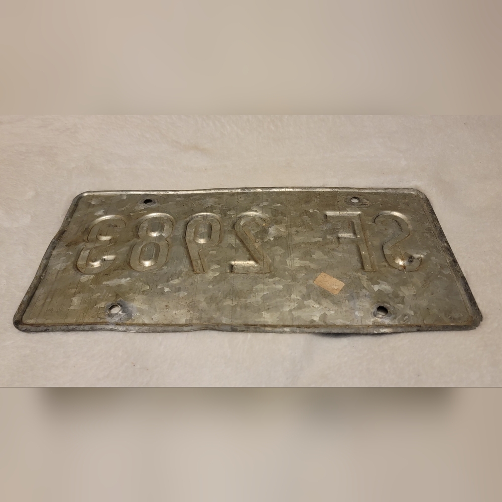 1975 Centennial Colorado License Plate - Picture 4 of 4